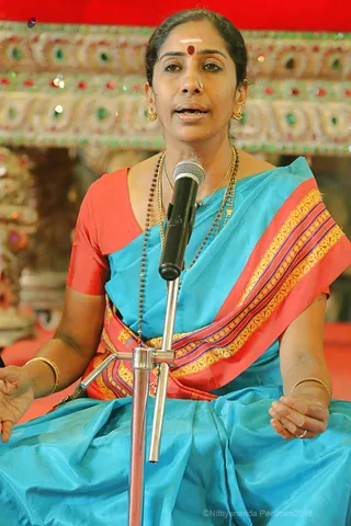 http://nithyananda.org/sites/default/files/photo-gallery/2018-10Oct-11-nithyananda-diary_bengaluru-aadheenam_uttamotama-seva_7T9A1127.JPG