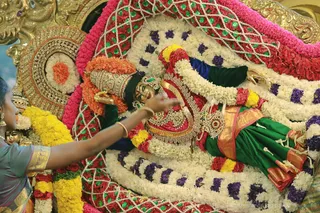 http://nithyananda.org/sites/default/files/photo-gallery/2018-10Oct-12-nithyananda-diary_bengaluru-aadheenam_uttamotama-seva_7T9A1888.JPG