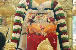 http://nithyananda.org/sites/default/files/photo-gallery/2018-10Oct-12-nithyananda-diary_bengaluru-aadheenam_uttamotama-seva_7T9A2021.JPG