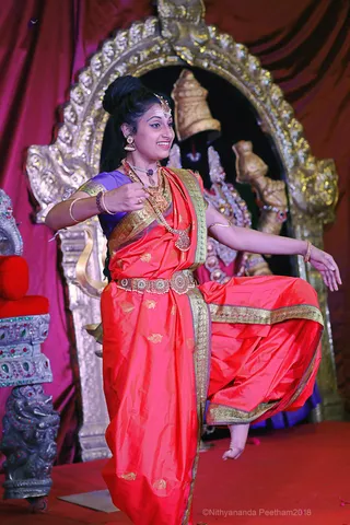 http://nithyananda.org/sites/default/files/photo-gallery/2018-10Oct-12-nithyananda-diary_bengaluru-aadheenam_uttamotama-seva_7T9A9077.JPG