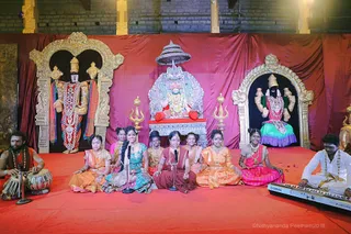 http://nithyananda.org/sites/default/files/photo-gallery/2018-10Oct-12-nithyananda-diary_bengaluru-aadheenam_uttamotama-seva_7T9A9094.JPG