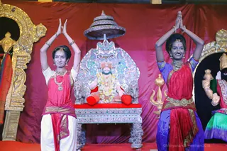 http://nithyananda.org/sites/default/files/photo-gallery/2018-10Oct-12-nithyananda-diary_bengaluru-aadheenam_uttamotama-seva_7T9A9133.JPG