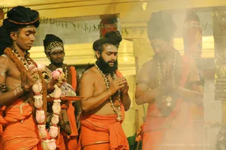 http://nithyananda.org/sites/default/files/photo-gallery/2018-10Oct-12-nithyananda-diary_bengaluru-aadheenam_uttamotama-seva_7T9A9292.JPG