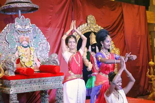 http://nithyananda.org/sites/default/files/photo-gallery/2018-10Oct-12-nithyananda-diary_bengaluru-aadheenam_uttamotama-seva_7T9A9439.JPG