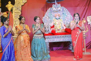 http://nithyananda.org/sites/default/files/photo-gallery/2018-10Oct-12-nithyananda-diary_bengaluru-aadheenam_uttamotama-seva_7T9A9448.JPG