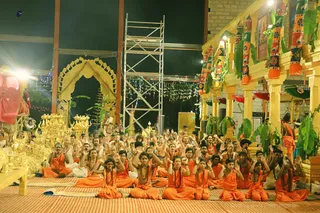 http://nithyananda.org/sites/default/files/photo-gallery/2018-10Oct-12-nithyananda-diary_bengaluru-aadheenam_uttamotama-seva_7T9A9479.JPG