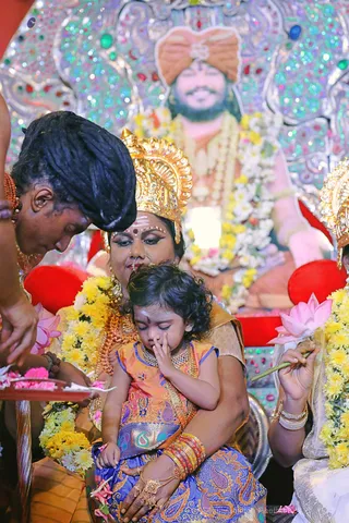 http://nithyananda.org/sites/default/files/photo-gallery/2018-10Oct-12-nithyananda-diary_bengaluru-aadheenam_uttamotama-seva_7T9A9617.JPG