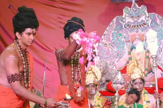 http://nithyananda.org/sites/default/files/photo-gallery/2018-10Oct-13-nithyananda-diary_bengaluru-aadheenam_uttamotama-seva_7T7A0056.JPG