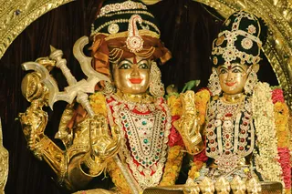 http://nithyananda.org/sites/default/files/photo-gallery/2018-10Oct-13-nithyananda-diary_bengaluru-aadheenam_uttamotama-seva_7T7A0077.JPG
