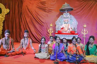 http://nithyananda.org/sites/default/files/photo-gallery/2018-10Oct-13-nithyananda-diary_bengaluru-aadheenam_uttamotama-seva_7T9A9936.JPG
