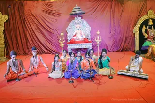 http://nithyananda.org/sites/default/files/photo-gallery/2018-10Oct-13-nithyananda-diary_bengaluru-aadheenam_uttamotama-seva_7T9A9937.JPG