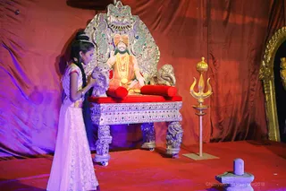 http://nithyananda.org/sites/default/files/photo-gallery/2018-10Oct-13-nithyananda-diary_bengaluru-aadheenam_uttamotama-seva_7T9A9957.JPG