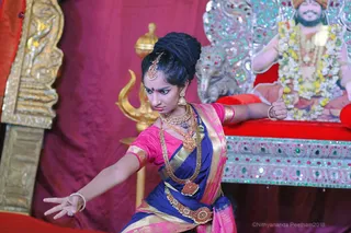 http://nithyananda.org/sites/default/files/photo-gallery/2018-10Oct-13-nithyananda-diary_bengaluru-aadheenam_uttamotama-seva_7T9A9968.JPG
