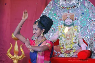 http://nithyananda.org/sites/default/files/photo-gallery/2018-10Oct-13-nithyananda-diary_bengaluru-aadheenam_uttamotama-seva_7T9A9979.JPG