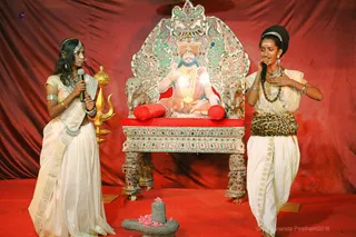 http://nithyananda.org/sites/default/files/photo-gallery/2018-10Oct-13-nithyananda-diary_bengaluru-aadheenam_uttamotama-seva_7T9A9980.JPG