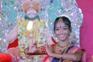 http://nithyananda.org/sites/default/files/photo-gallery/2018-10Oct-13-nithyananda-diary_bengaluru-aadheenam_uttamotama-seva_7T9A9991.JPG