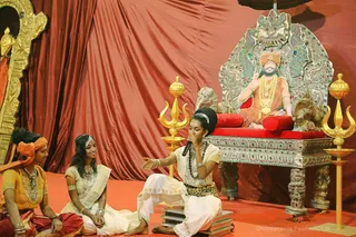 http://nithyananda.org/sites/default/files/photo-gallery/2018-10Oct-13-nithyananda-diary_bengaluru-aadheenam_uttamotama-seva_7T9A9993.JPG