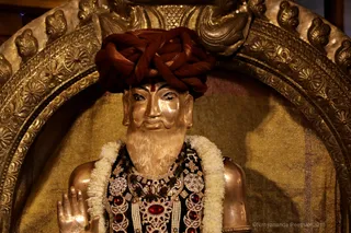 http://nithyananda.org/sites/default/files/photo-gallery/2018-10Oct-14-nithyananda-diary_bengaluru-aadheenam_uttamotama-seva_7T7A0152.JPG