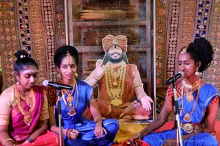 http://nithyananda.org/sites/default/files/photo-gallery/2018-10Oct-14-nithyananda-diary_bengaluru-aadheenam_uttamotama-seva_7T9A0389.JPG