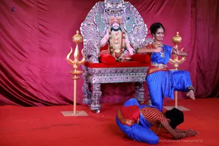 http://nithyananda.org/sites/default/files/photo-gallery/2018-10Oct-14-nithyananda-diary_bengaluru-aadheenam_uttamotama-seva_7T9A0448.JPG