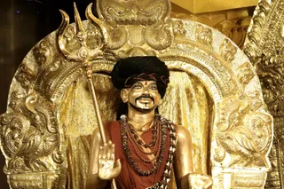 http://nithyananda.org/sites/default/files/photo-gallery/2018-10Oct-15-nithyananda-diary_bengaluru-aadheenam_uttamotama-seva_7T7A1153.JPG