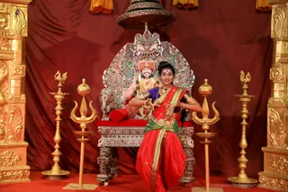 http://nithyananda.org/sites/default/files/photo-gallery/2018-10Oct-15-nithyananda-diary_bengaluru-aadheenam_uttamotama-seva_7T9A1007.JPG
