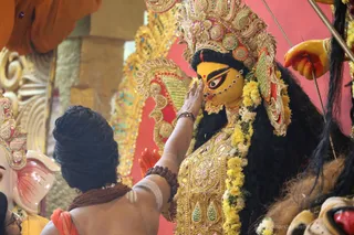 http://nithyananda.org/sites/default/files/photo-gallery/2018-10Oct-16-nithyananda-diary_bengaluru-aadheenam_uttamotama-seva_7T7A1358.JPG