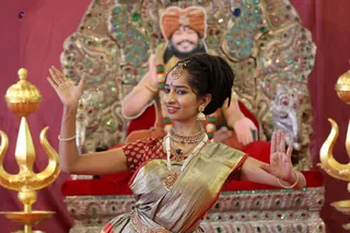 http://nithyananda.org/sites/default/files/photo-gallery/2018-10Oct-16-nithyananda-diary_bengaluru-aadheenam_uttamotama-seva_7T7A1557.JPG