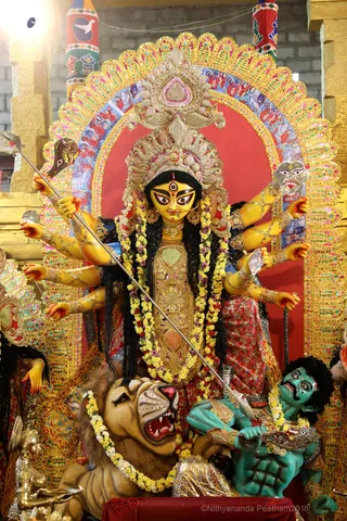 http://nithyananda.org/sites/default/files/photo-gallery/2018-10Oct-16-nithyananda-diary_bengaluru-aadheenam_uttamotama-seva_7T9A1259.JPG