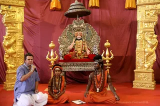 http://nithyananda.org/sites/default/files/photo-gallery/2018-10Oct-16-nithyananda-diary_bengaluru-aadheenam_uttamotama-seva_7T9A1375.JPG
