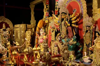 http://nithyananda.org/sites/default/files/photo-gallery/2018-10Oct-16-nithyananda-diary_bengaluru-aadheenam_uttamotama-seva_7T9A1492.JPG