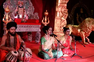 http://nithyananda.org/sites/default/files/photo-gallery/2018-10Oct-16-nithyananda-diary_bengaluru-aadheenam_uttamotama-seva_7T9A1596.JPG
