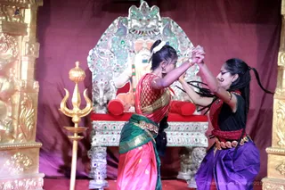 http://nithyananda.org/sites/default/files/photo-gallery/2018-10Oct-16-nithyananda-diary_bengaluru-aadheenam_uttamotama-seva_7T9A1674.JPG