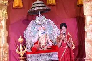 http://nithyananda.org/sites/default/files/photo-gallery/2018-10Oct-17-nithyananda-diary_bengaluru-aadheenam_uttamotama-seva_7T9A2312.JPG