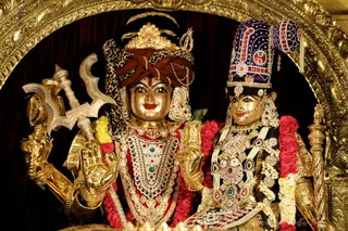 http://nithyananda.org/sites/default/files/photo-gallery/2018-10Oct-18-nithyananda-diary_bengaluru-aadheenam_uttamotama-seva_7T7A3072.JPG