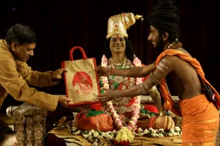 http://nithyananda.org/sites/default/files/photo-gallery/2018-10Oct-18-nithyananda-diary_bengaluru-aadheenam_uttamotama-seva_7T9A3083.JPG