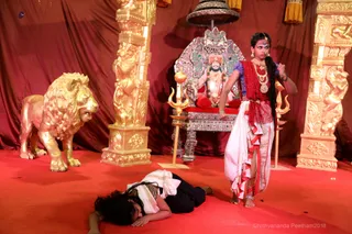 http://nithyananda.org/sites/default/files/photo-gallery/2018-10Oct-18-nithyananda-diary_bengaluru-aadheenam_uttamotama-seva_7T9A3151.JPG