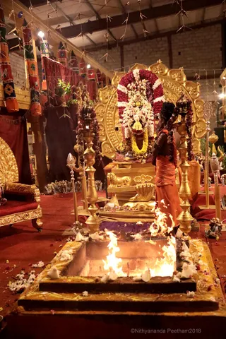 http://nithyananda.org/sites/default/files/photo-gallery/2018-10Oct-18-nithyananda-diary_bengaluru-aadheenam_uttamotama-seva_7T9A3238.JPG