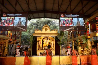 http://nithyananda.org/sites/default/files/photo-gallery/2018-10Oct-19-nithyananda-diary_bengaluru-aadheenam_uttamotama-seva_7T9A3349.JPG