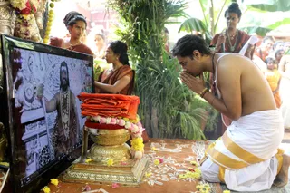 http://nithyananda.org/sites/default/files/photo-gallery/2018-10Oct-19-nithyananda-diary_bengaluru-aadheenam_uttamotama-seva_7T9A3421.JPG
