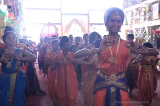http://nithyananda.org/sites/default/files/photo-gallery/2018-10Oct-19-nithyananda-diary_bengaluru-aadheenam_uttamotama-seva_7T9A3487.JPG