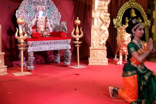 http://nithyananda.org/sites/default/files/photo-gallery/2018-10Oct-19-nithyananda-diary_bengaluru-aadheenam_uttamotama-seva_7T9A3572.JPG