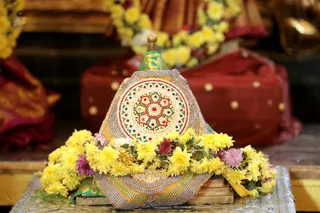 http://nithyananda.org/sites/default/files/photo-gallery/2018-10Oct-20-nithyananda-diary_bengaluru-aadheenam_uttamotama-seva_7T7A3626.JPG