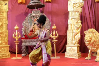 http://nithyananda.org/sites/default/files/photo-gallery/2018-10Oct-20-nithyananda-diary_bengaluru-aadheenam_uttamotama-seva_7T9A3633.JPG