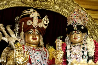 http://nithyananda.org/sites/default/files/photo-gallery/2018-10Oct-22-nithyananda-diary_bengaluru-aadheenam_uttamotama-seva_7T7A5534.JPG