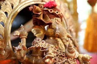 http://nithyananda.org/sites/default/files/photo-gallery/2018-10Oct-24-nithyananda-diary_bengaluru-aadheenam_uttamotama-seva_7T9A5467.JPG