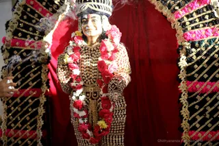 http://nithyananda.org/sites/default/files/photo-gallery/2018-10Oct-25-nithyananda-diary_bengaluru-aadheenam_uttamotama-seva_7T7A5578.JPG