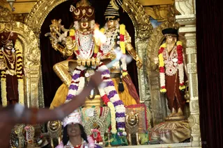http://nithyananda.org/sites/default/files/photo-gallery/2018-10Oct-25-nithyananda-diary_bengaluru-aadheenam_uttamotama-seva_7T7A5614.JPG