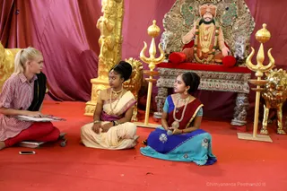 http://nithyananda.org/sites/default/files/photo-gallery/2018-10Oct-25-nithyananda-diary_bengaluru-aadheenam_uttamotama-seva_7T9A5502.JPG