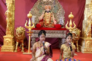 http://nithyananda.org/sites/default/files/photo-gallery/2018-10Oct-25-nithyananda-diary_bengaluru-aadheenam_uttamotama-seva_7T9A5535.JPG